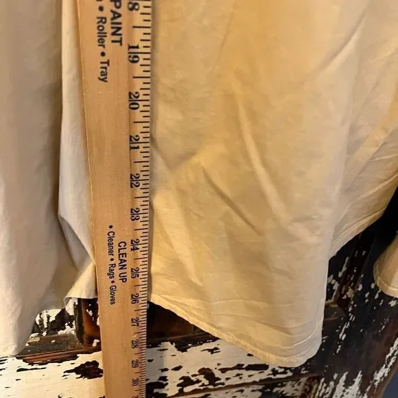 Women’s NWT Gap ruffled button down shirt.  Size Small. - Picture 7 of 8